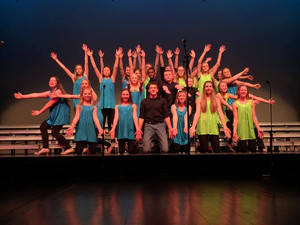 Middle School Show Choir
